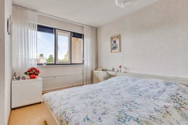 Foto 23 van Rosa Luxemburgpark 52