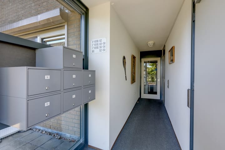 Foto 5 van Basalt 54