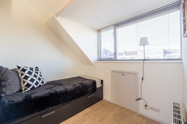 Foto 3 van C. van Maasdijkstraat 36