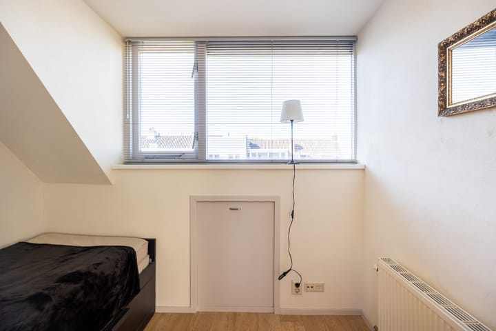 Foto 9 van C. van Maasdijkstraat 36