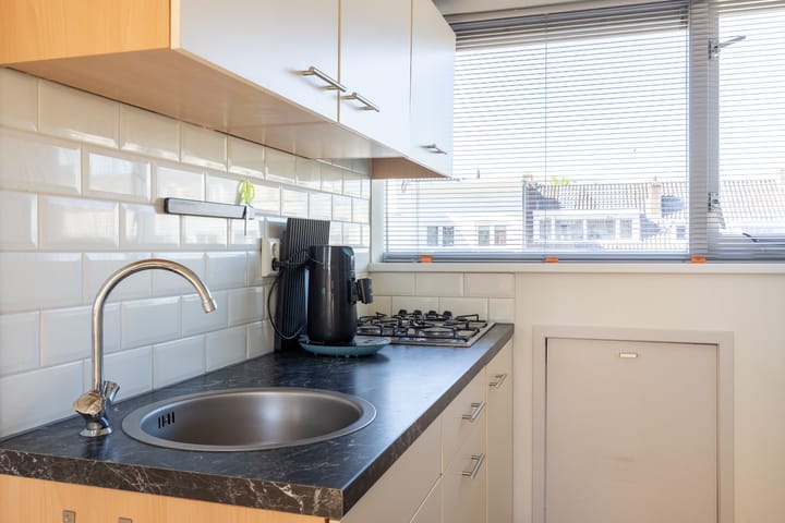 Foto 10 van C. van Maasdijkstraat 36