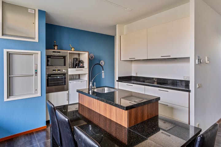 Foto 3 van Tolstraat 4-C