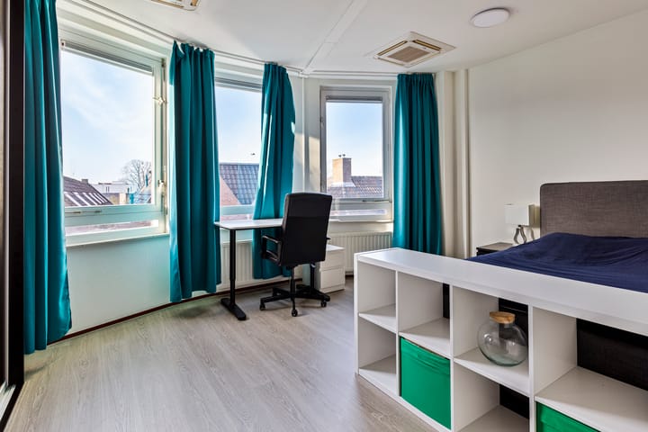 Foto 33 van Tolstraat 4-C