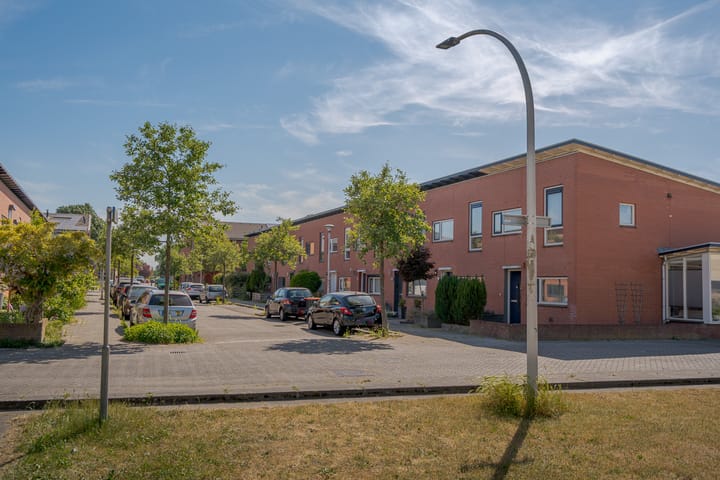 Foto 5 van Houtsnijderstraat 10