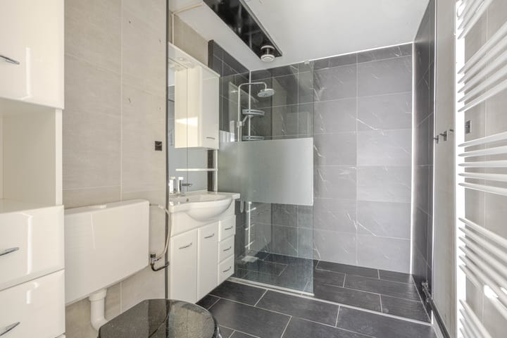 Foto 5 van Bazeldijk 12