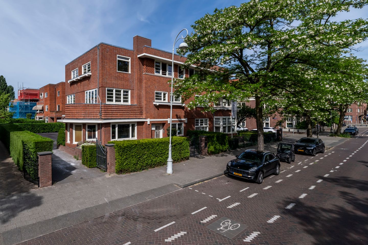 Bekijk foto 3 van Cornelis Schuytstraat 72