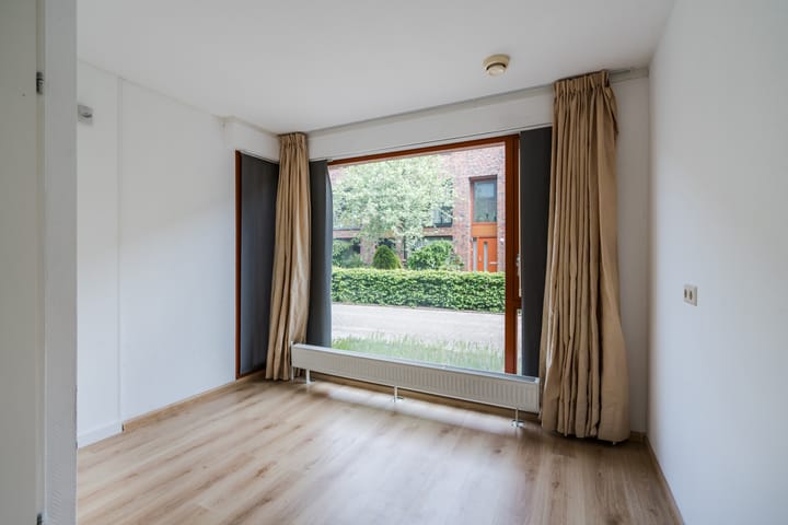 Foto 8 van Willem Hedastraat 13