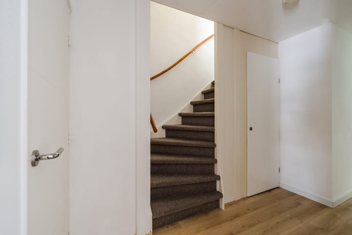 Foto 12 van Willem Hedastraat 13