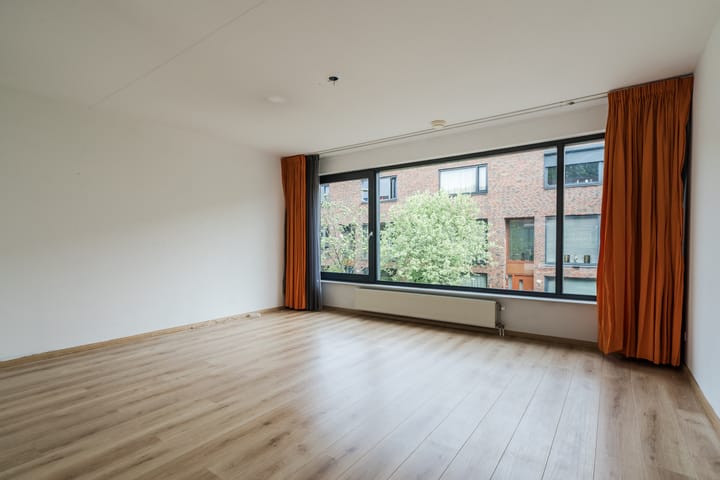 Foto 16 van Willem Hedastraat 13