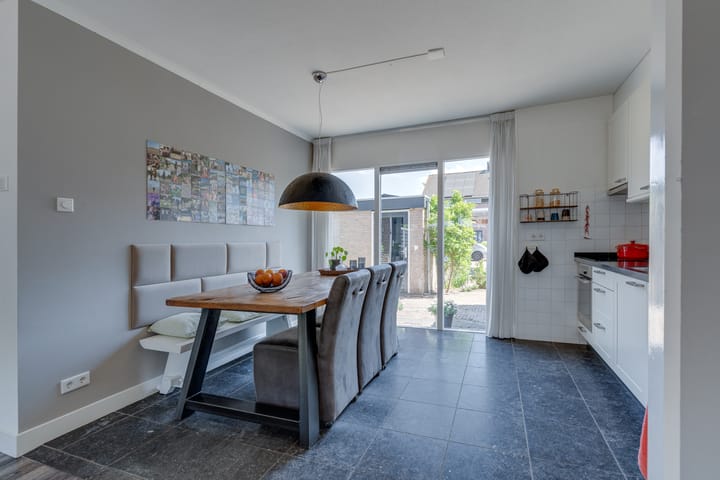 Foto 18 van Bijenvlucht 14