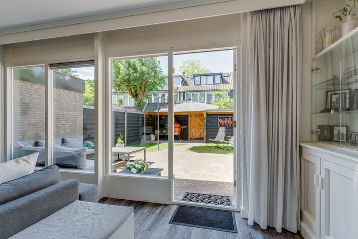 Foto 50 van Bijenvlucht 14