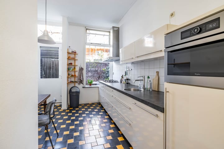 Foto 12 van Marwixstraat 18