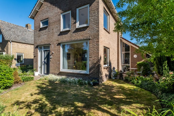 Foto 7 van Hazzeleger 8