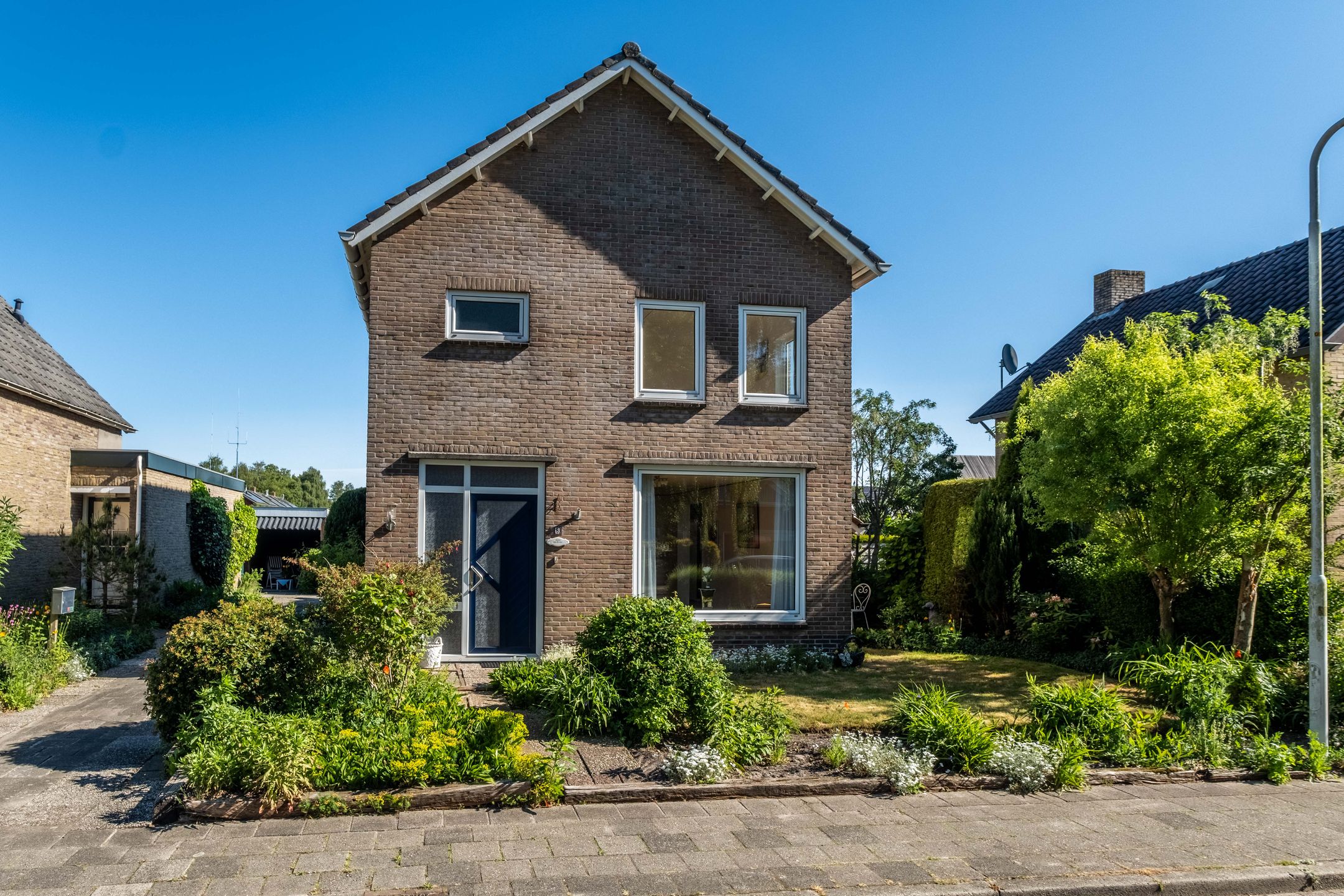 Foto 9 van Hazzeleger 8