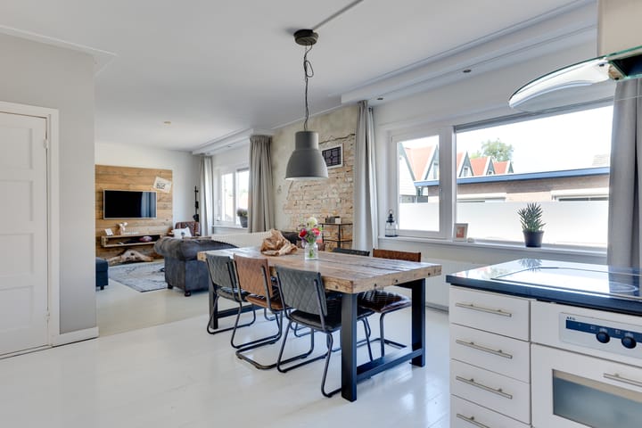 Foto 11 van Muraltplein 57-A