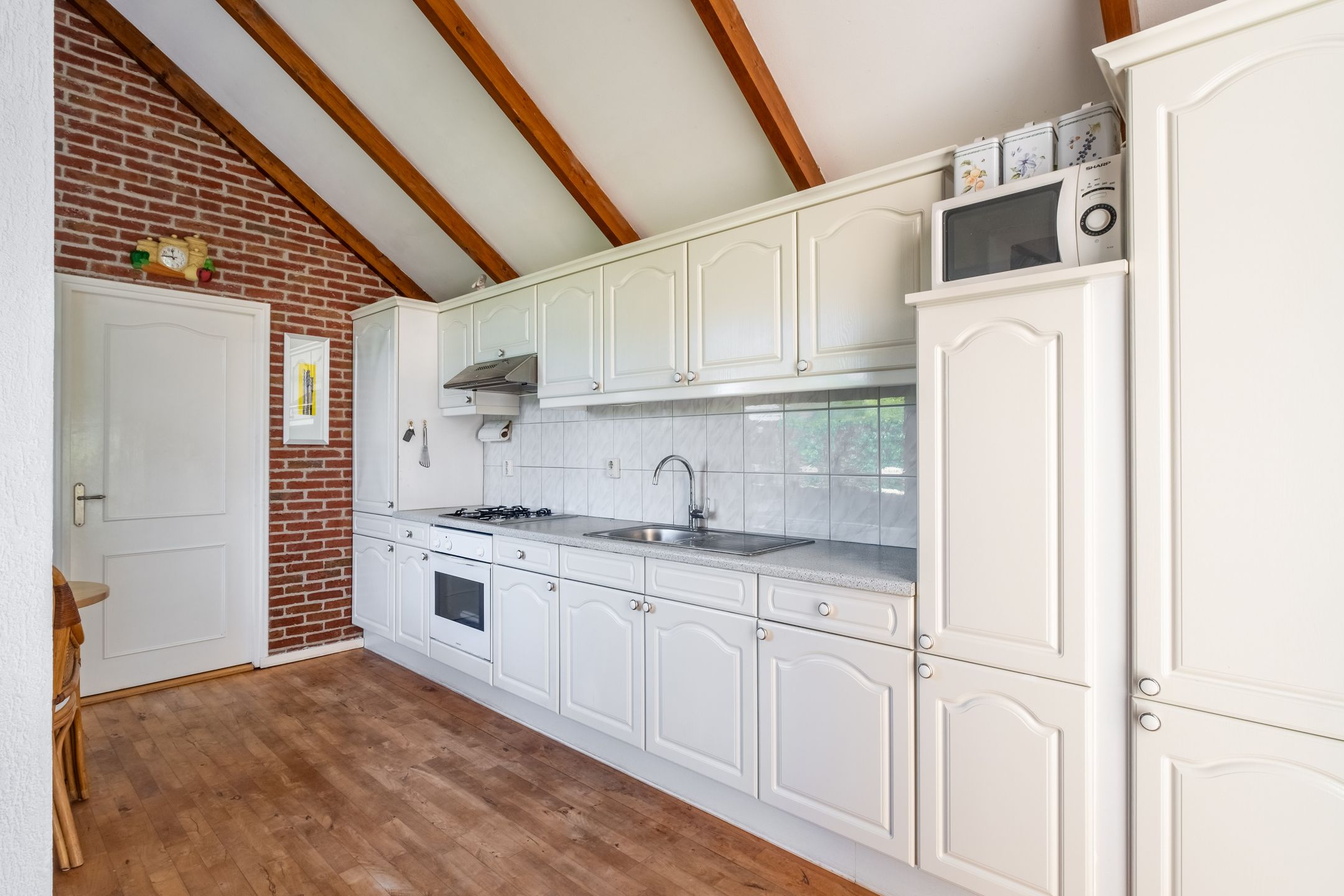 Foto 27 van Hazzeleger 8