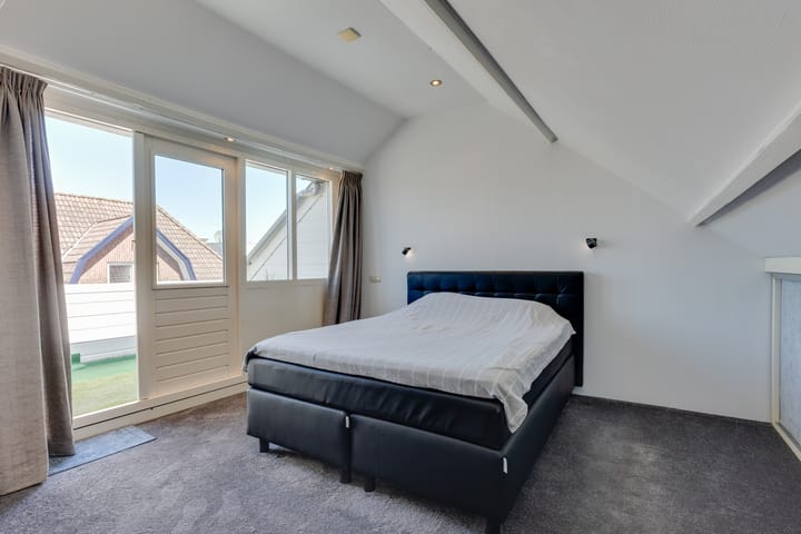 Foto 19 van Muraltplein 57-A