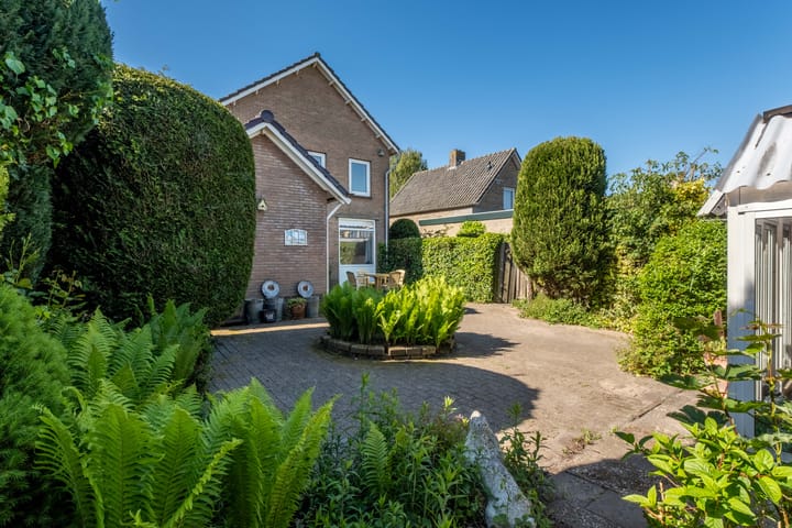 Foto 58 van Hazzeleger 8