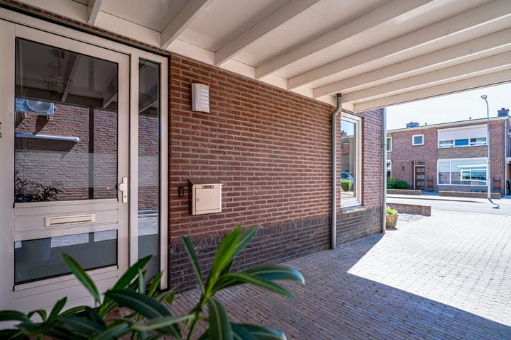 Foto 10 van Wilhelminastraat 2-A