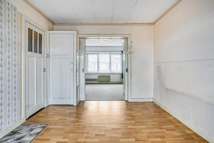 Photo 16 of Marsstraat 20