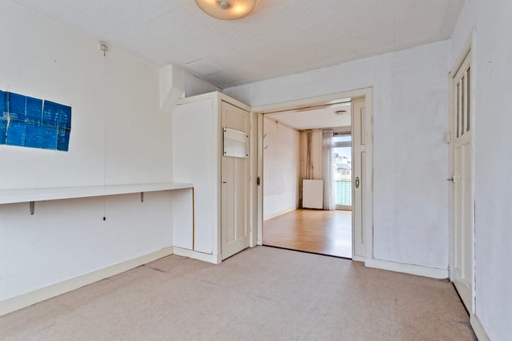 Photo 22 of Marsstraat 20