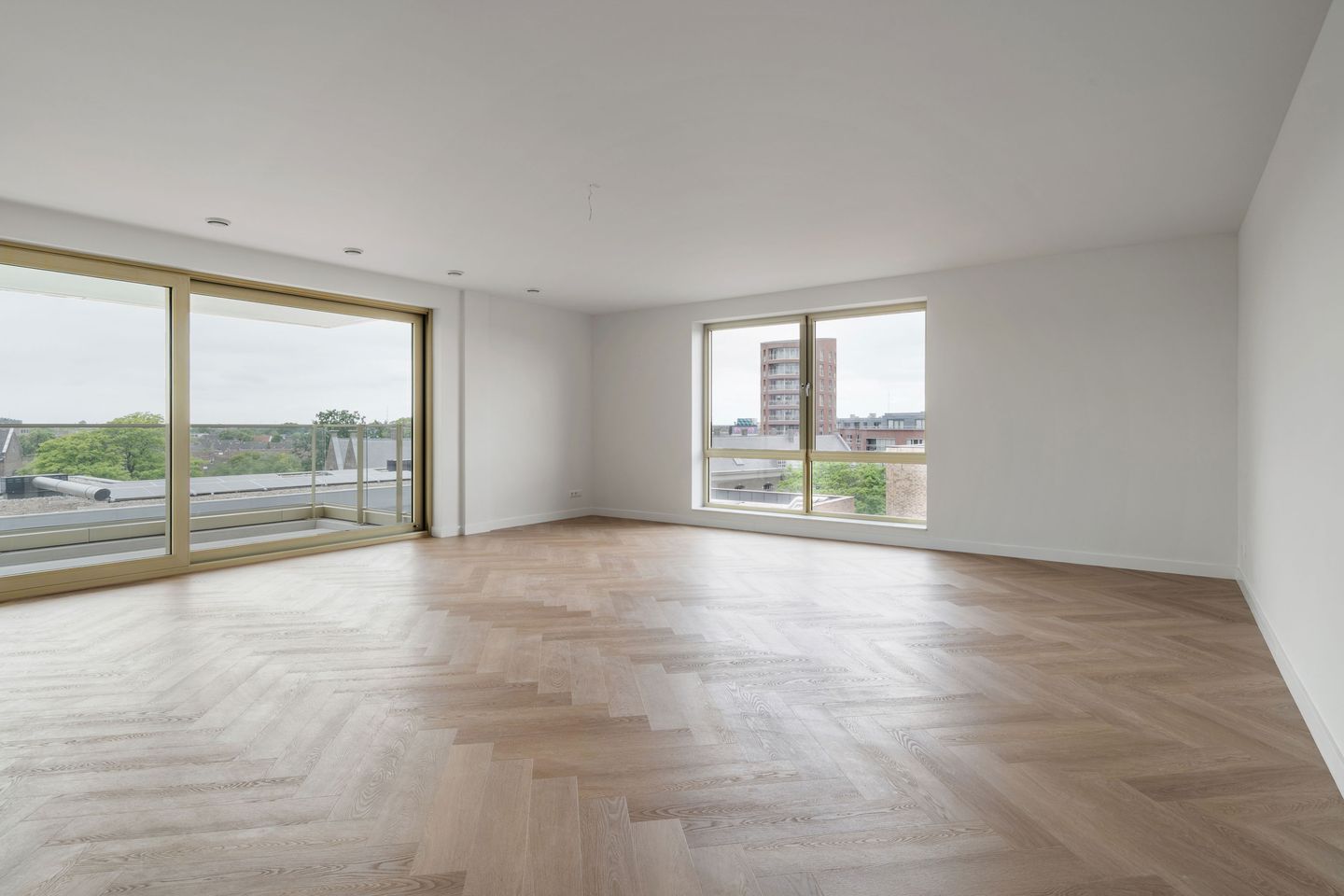 Foto 10 van Markendaalseweg 74-F3