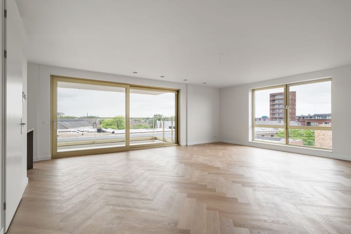 Foto 11 van Markendaalseweg 74-F3