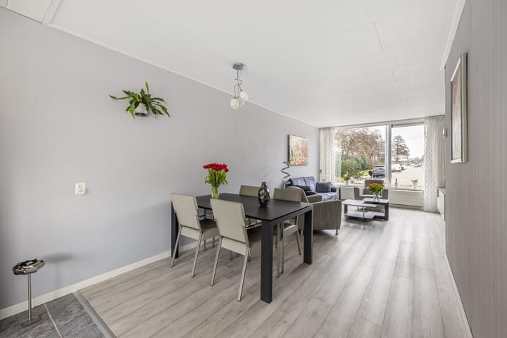 Foto 12 van Rivierenlaan 8