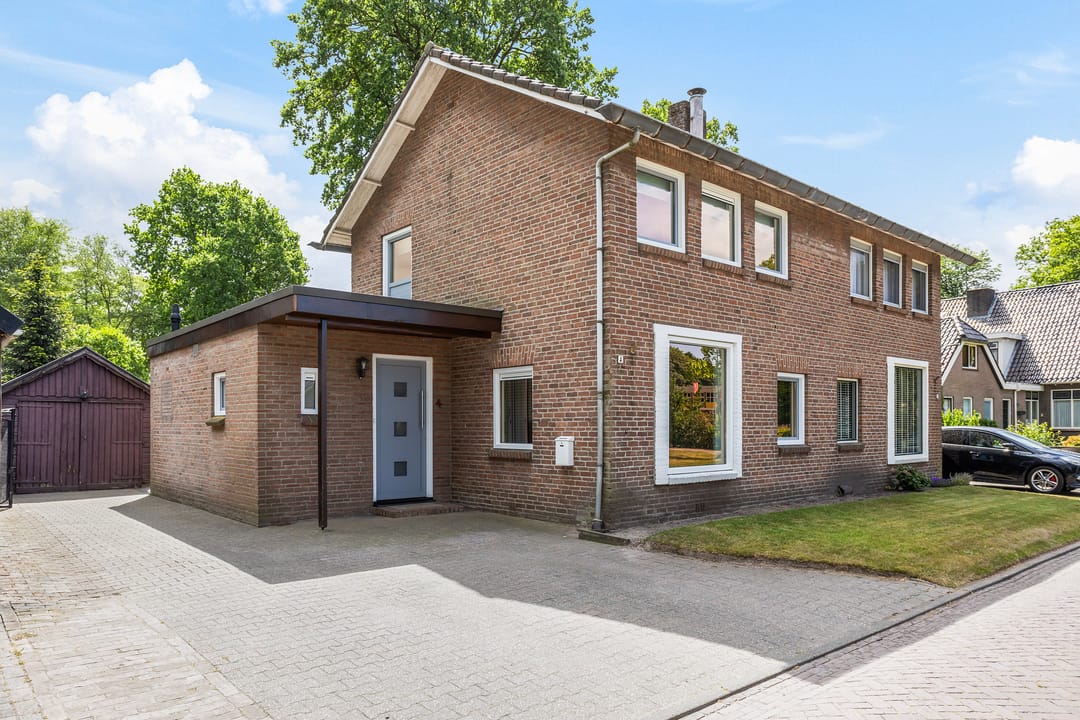 Foto 1 van Margrietlaan 4