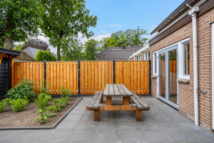 Foto 16 van Margrietlaan 4