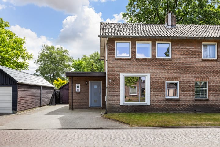 Foto 17 van Margrietlaan 4