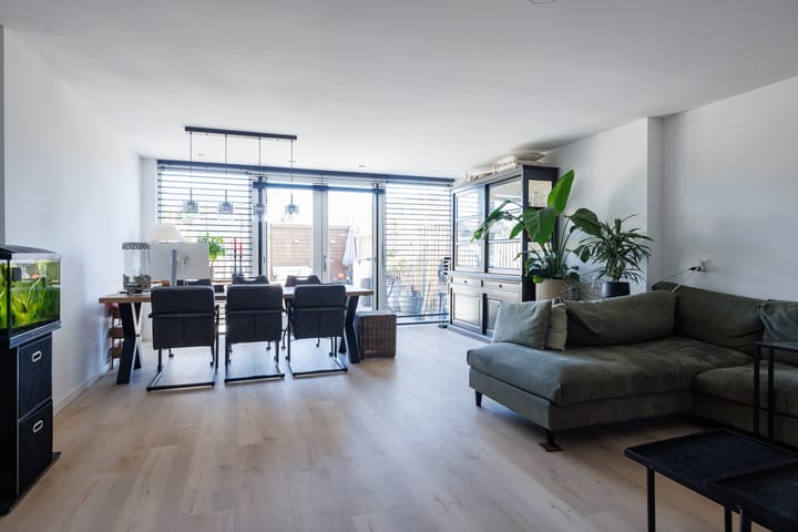 Foto 8 van Tubastraat 41