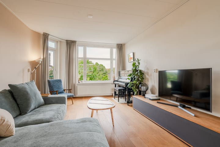 Photo 4 of Robert Scottstraat 20-2