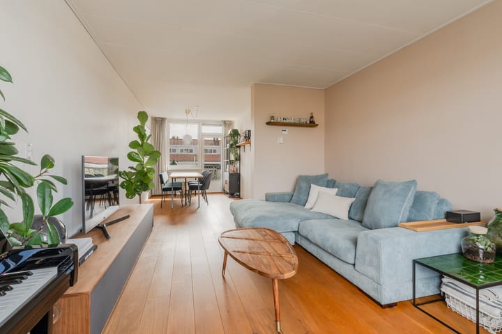 Photo 11 of Robert Scottstraat 20-2