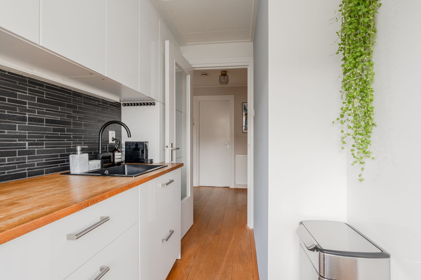 Foto 20 van Robert Scottstraat 20-2