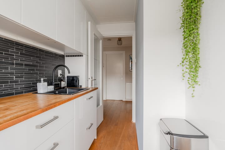 Photo 20 of Robert Scottstraat 20-2