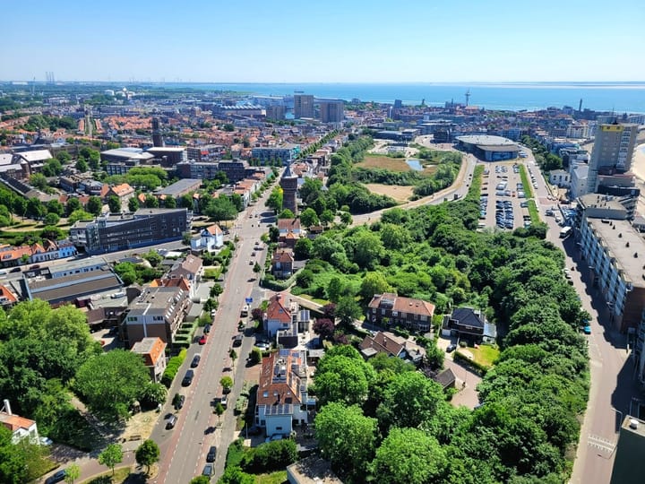 Foto 64 van Boulevard Bankert 902