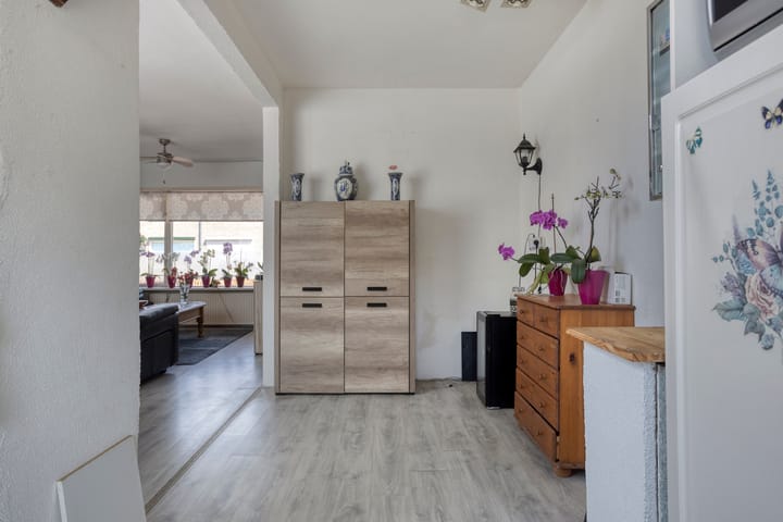 Foto 7 van Maarten Harpertsz. Trompstraat 14