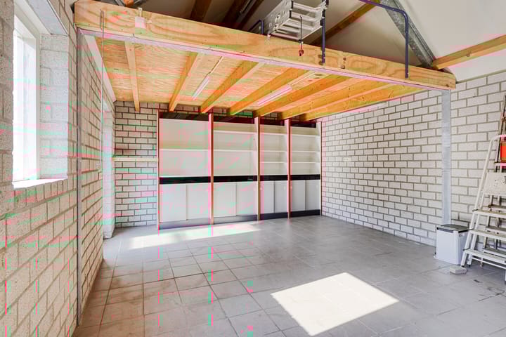 Photo 32 of Dekkerstraat 5