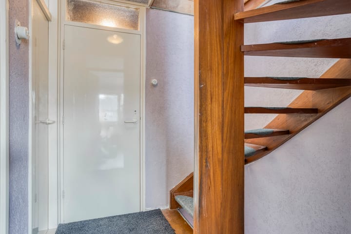 Foto 18 van Maarten Harpertsz. Trompstraat 14