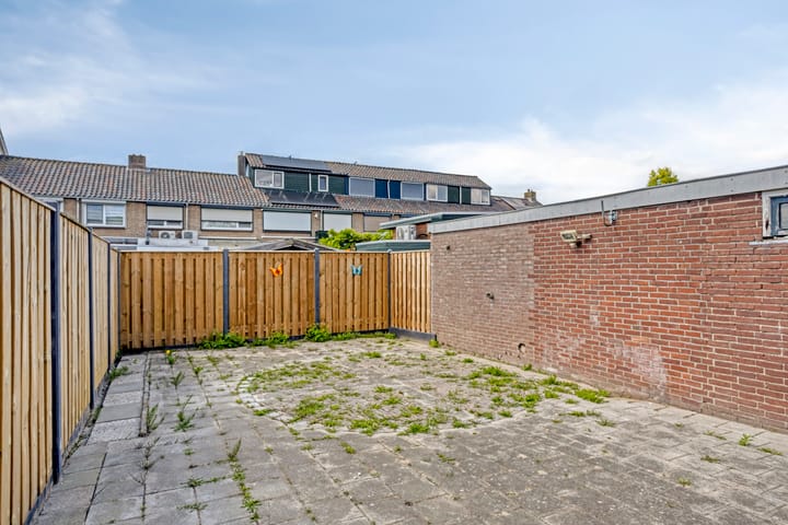 Foto 22 van Maarten Harpertsz. Trompstraat 14