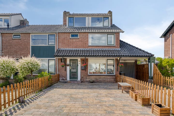 Foto 24 van Maarten Harpertsz. Trompstraat 14