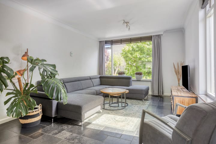 Foto 2 van Monteverdistraat 1