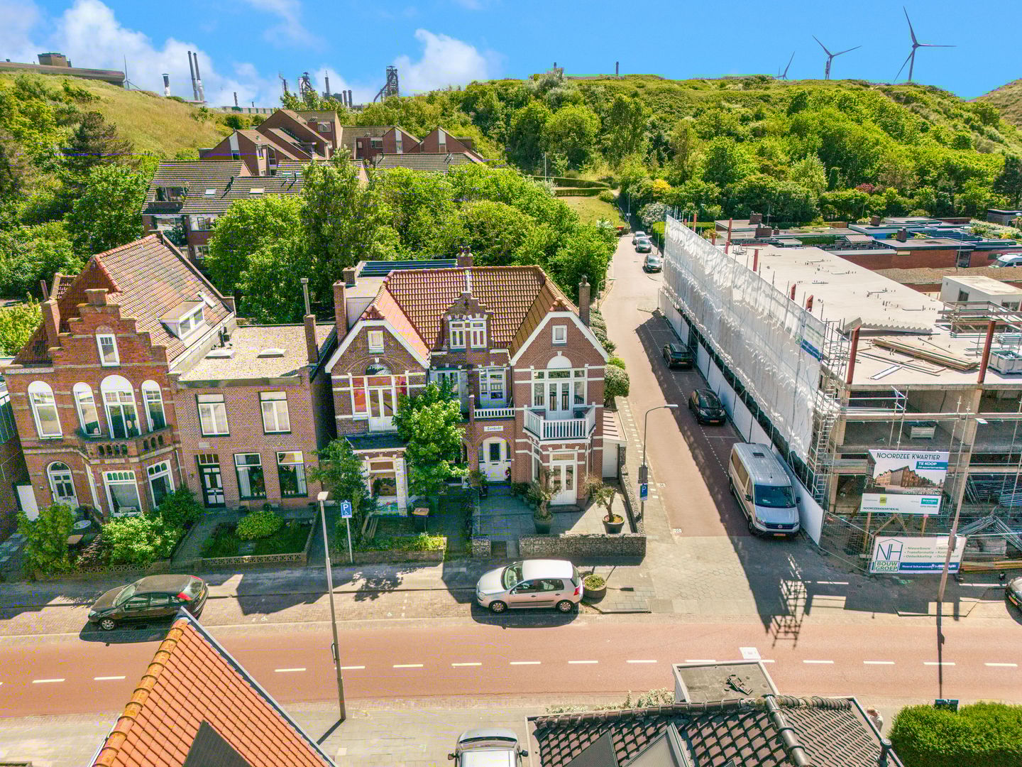 Bekijk foto 2 van Julianaweg 33