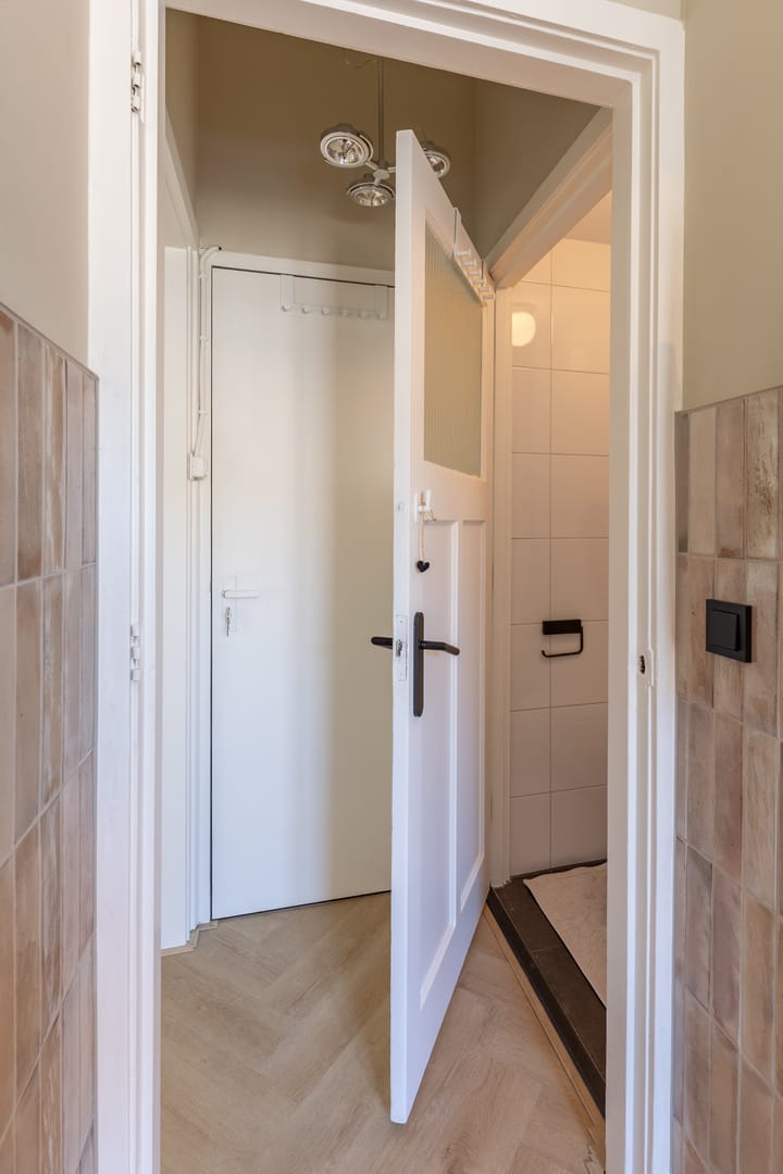 Photo 36 of Schalkwijkerstraat 39-A