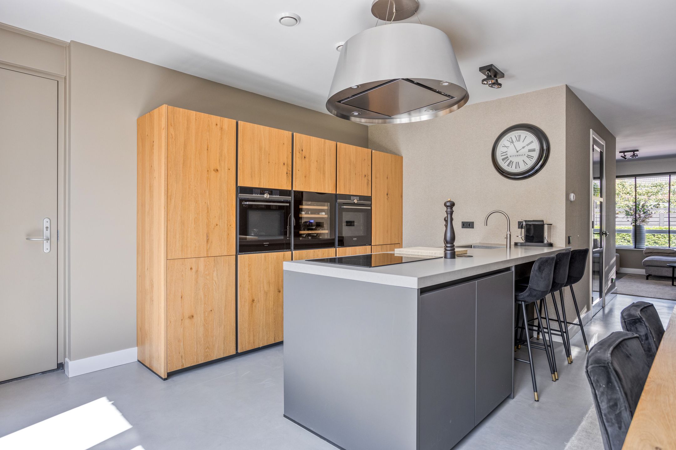 Foto 3 van Lavasteen 18