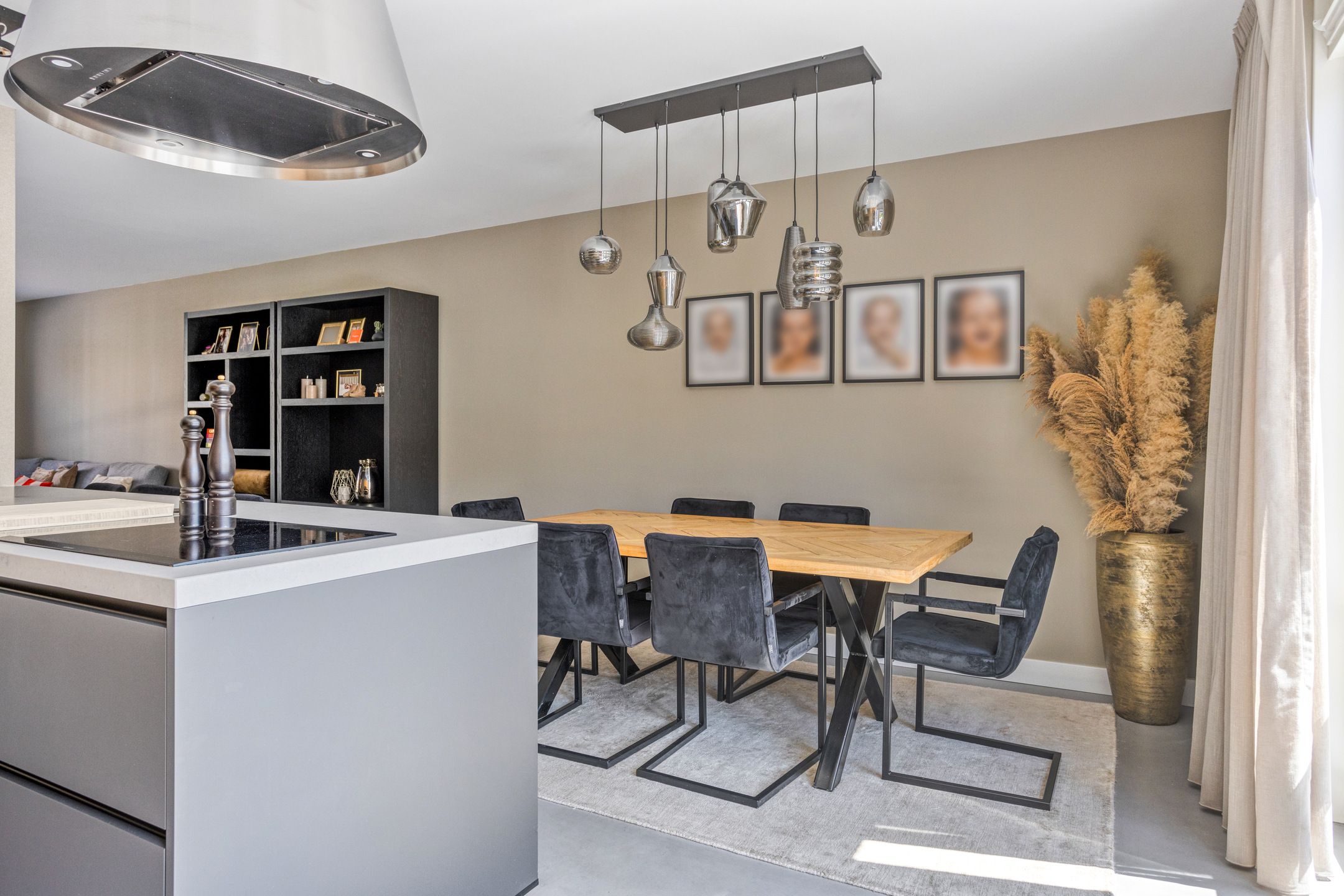 Foto 12 van Lavasteen 18