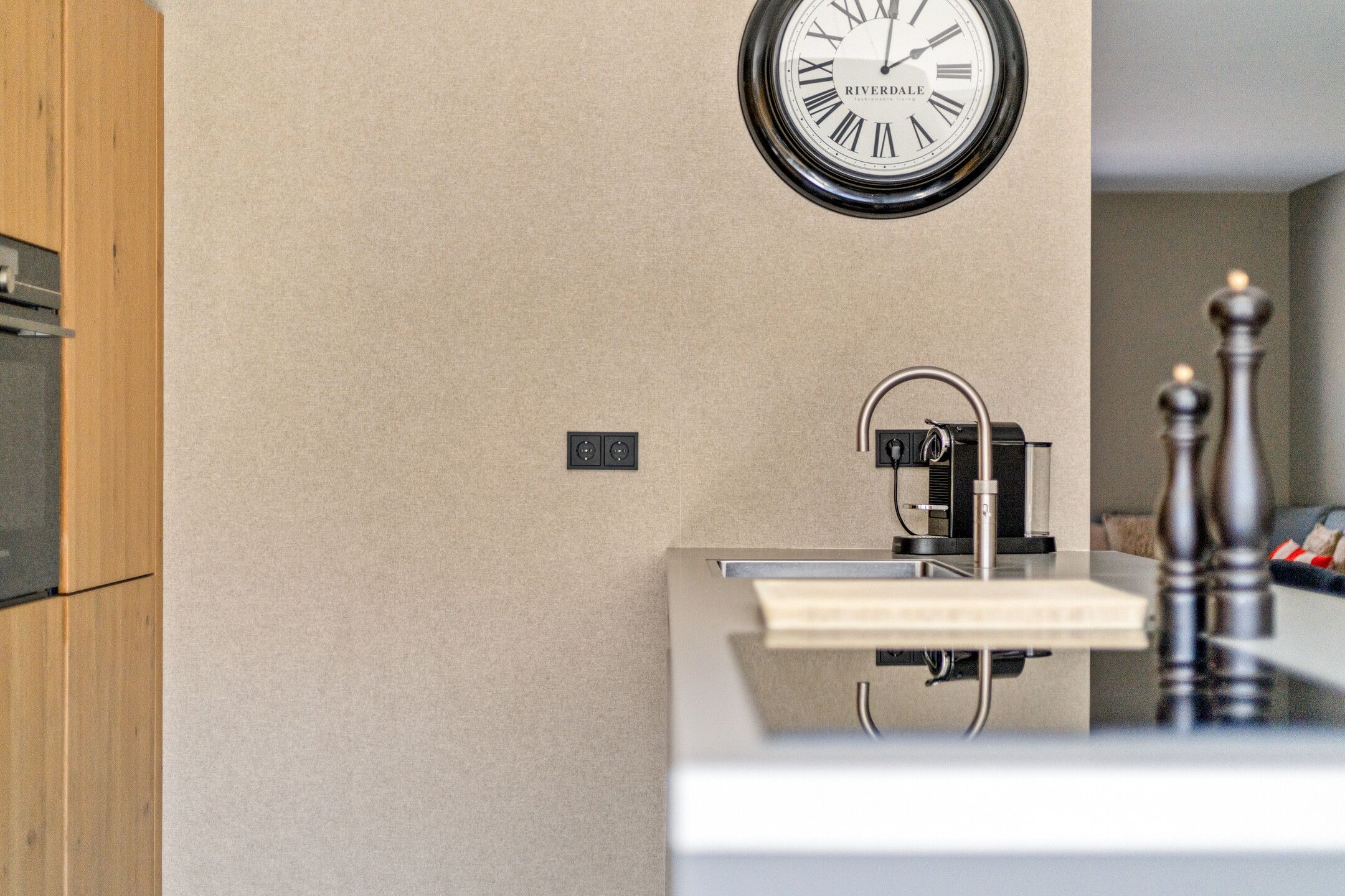 Foto 15 van Lavasteen 18