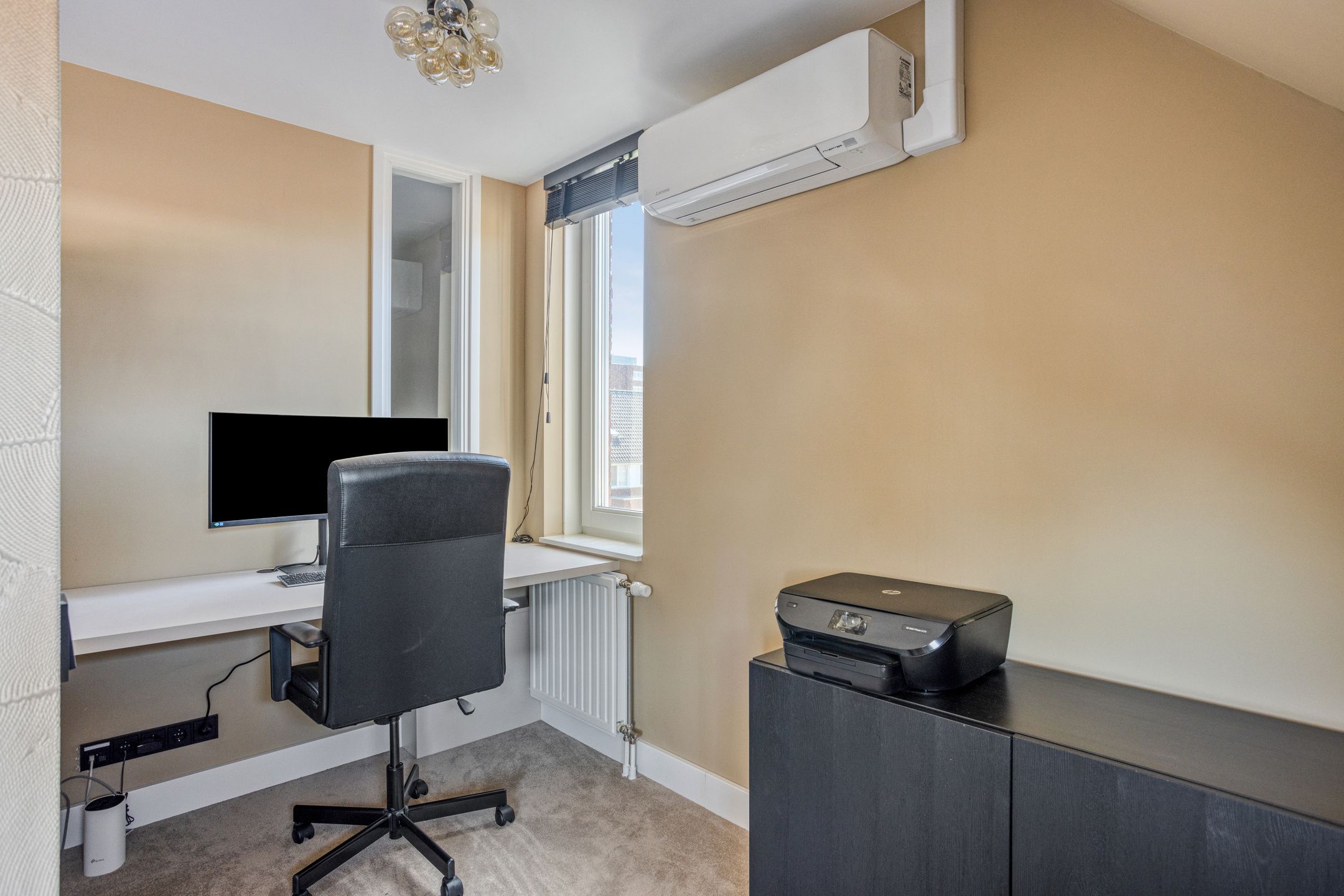 Foto 30 van Lavasteen 18