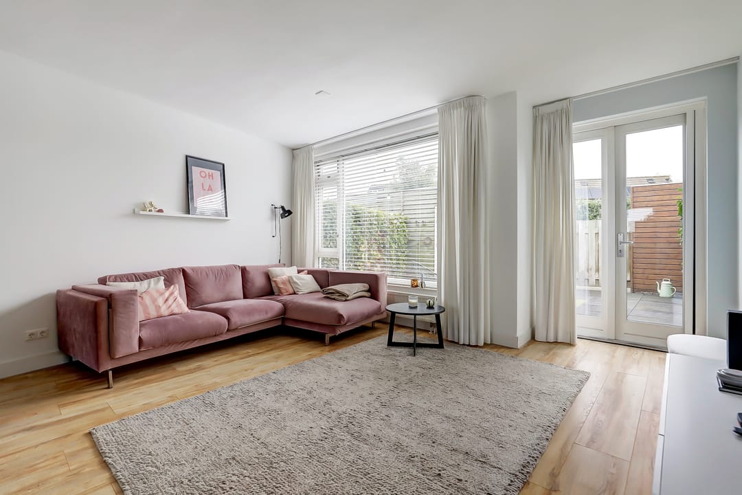 Foto 11 van Meidoorn 64